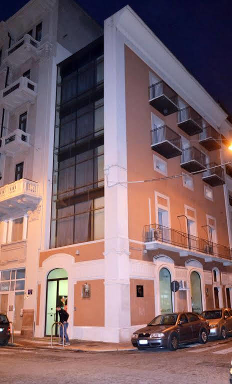 Central Hotel Bari Buitenkant foto